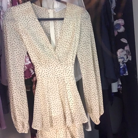 HELLO MOLLY - Picture 6 of 8